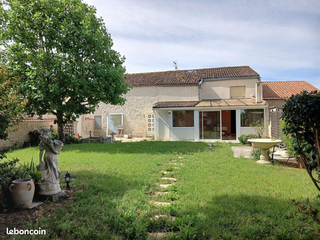 Maison 4 pièces 148 m² · à Jazennes · 148 m² · 299 000 €