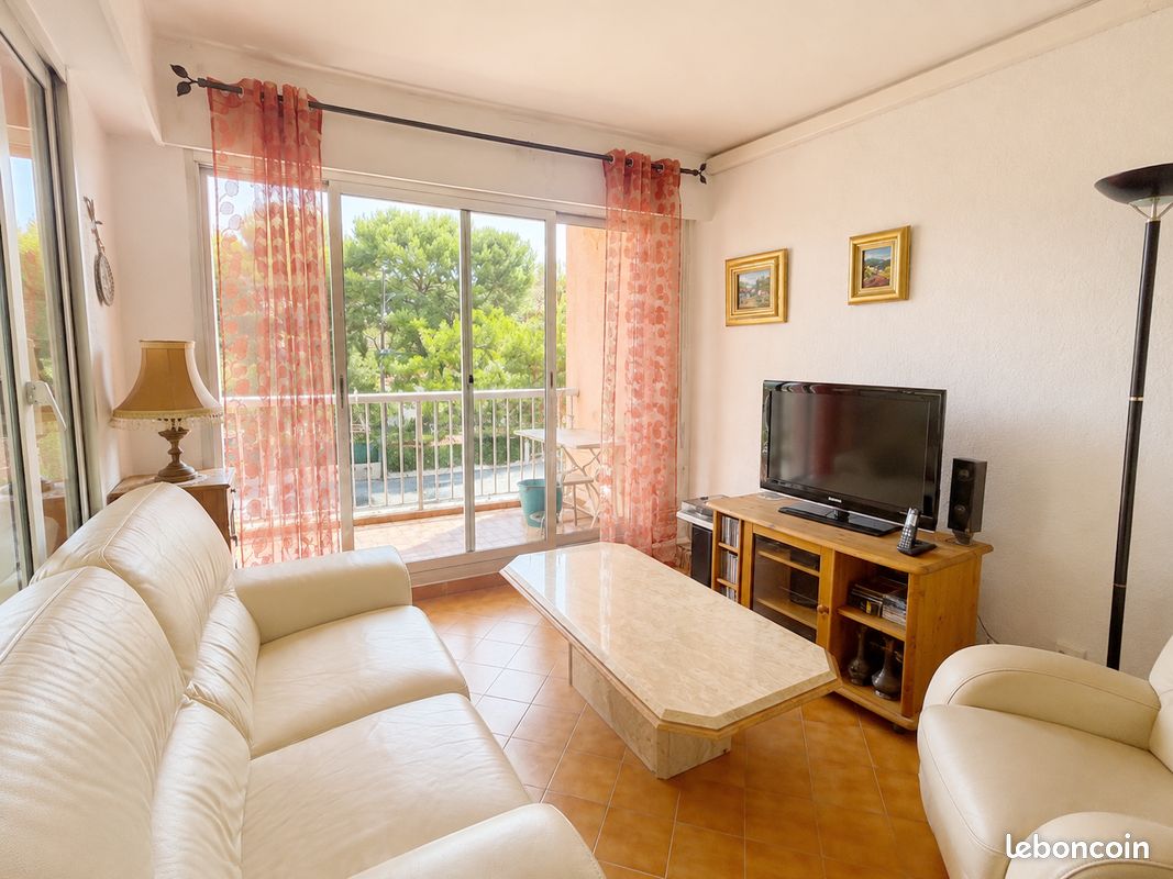 Appartement 3 pièces 51 m² · à Saint-Mandrier-sur-Mer · 51 m² · 275 000 €