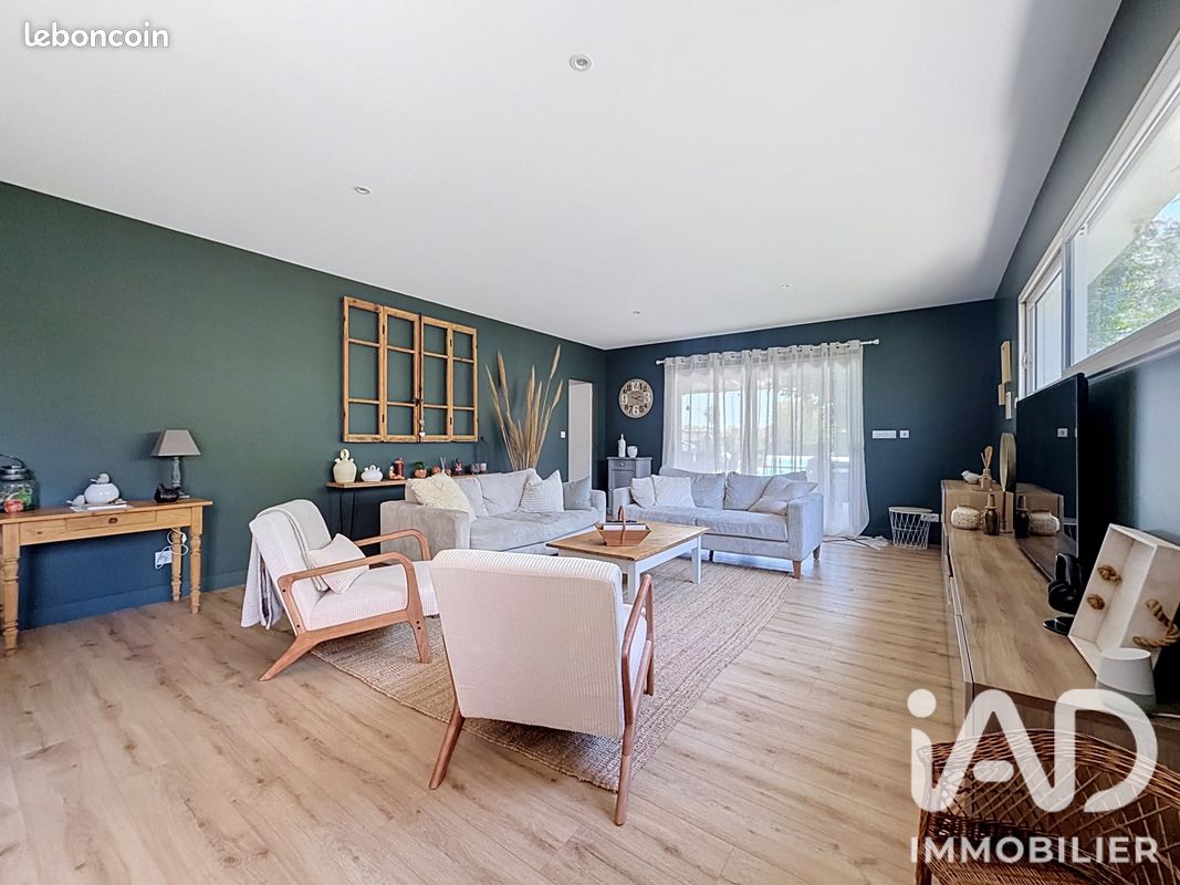 Maison 7 pièces 245 m² · à Istres · 245 m² · 680 000 €