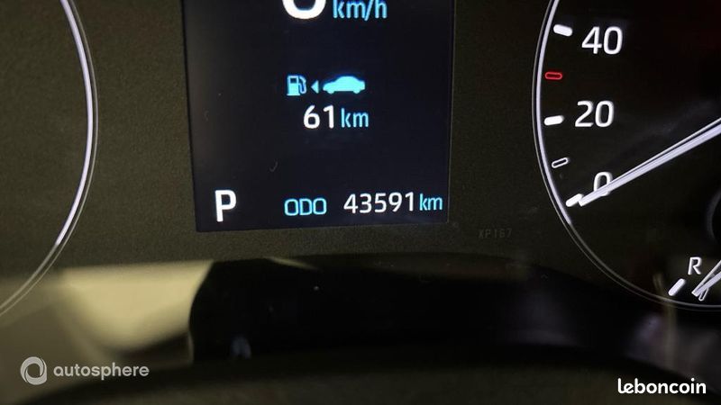 Toyota Yaris 116h Dynamic 5p MY22 (image 9)