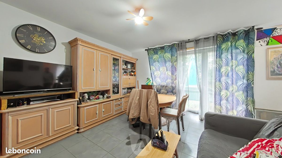 Maison 3 pièces 65 m² · à Rezé · 65 m² · 180 000 €
