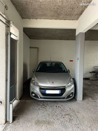 Parking à louer