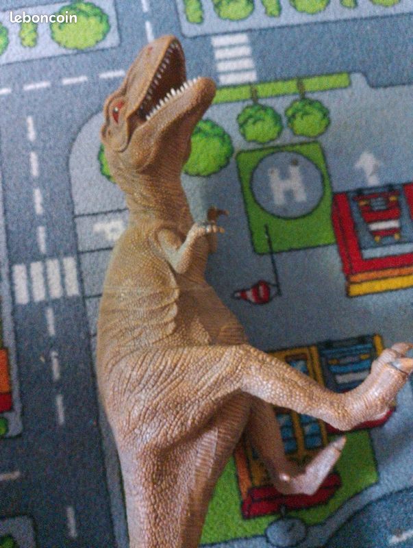 Grand dinosaure (image 2)