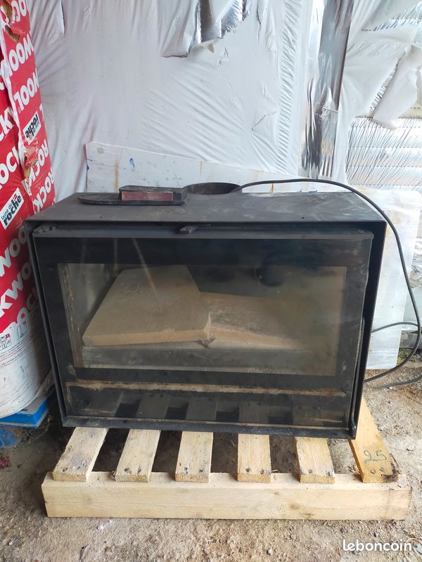 Foyer ,propulseur pour envoyer air chaud (image 1)
