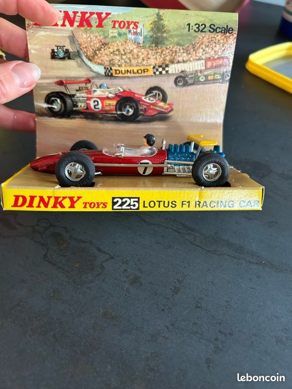 Dinky toys Lotus racing car mecano England - Collection