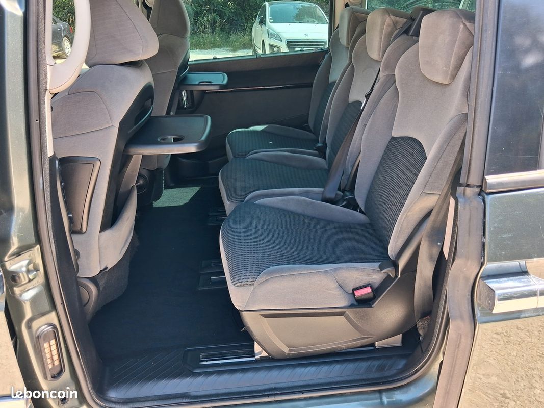 Citroën C8 2.0 HDI 120 Pack 8 places Garantie 3 mois (image 7)