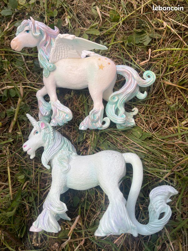 Figutines licorne et pegase (image 1)