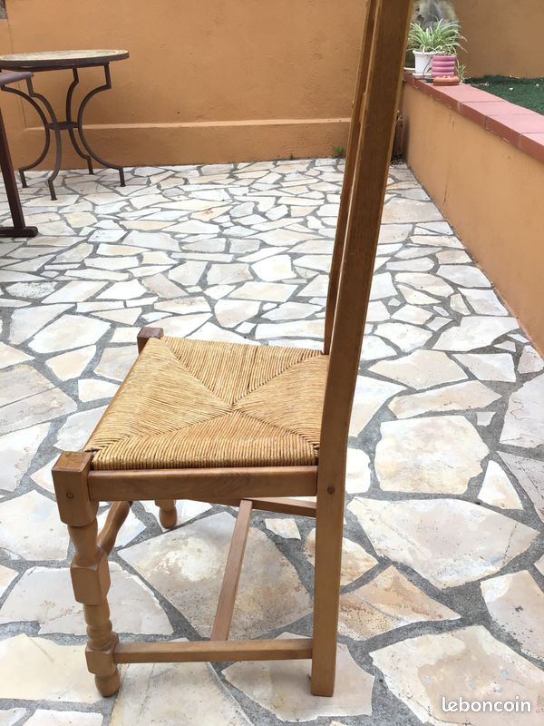 Lot de chaises (image 1)