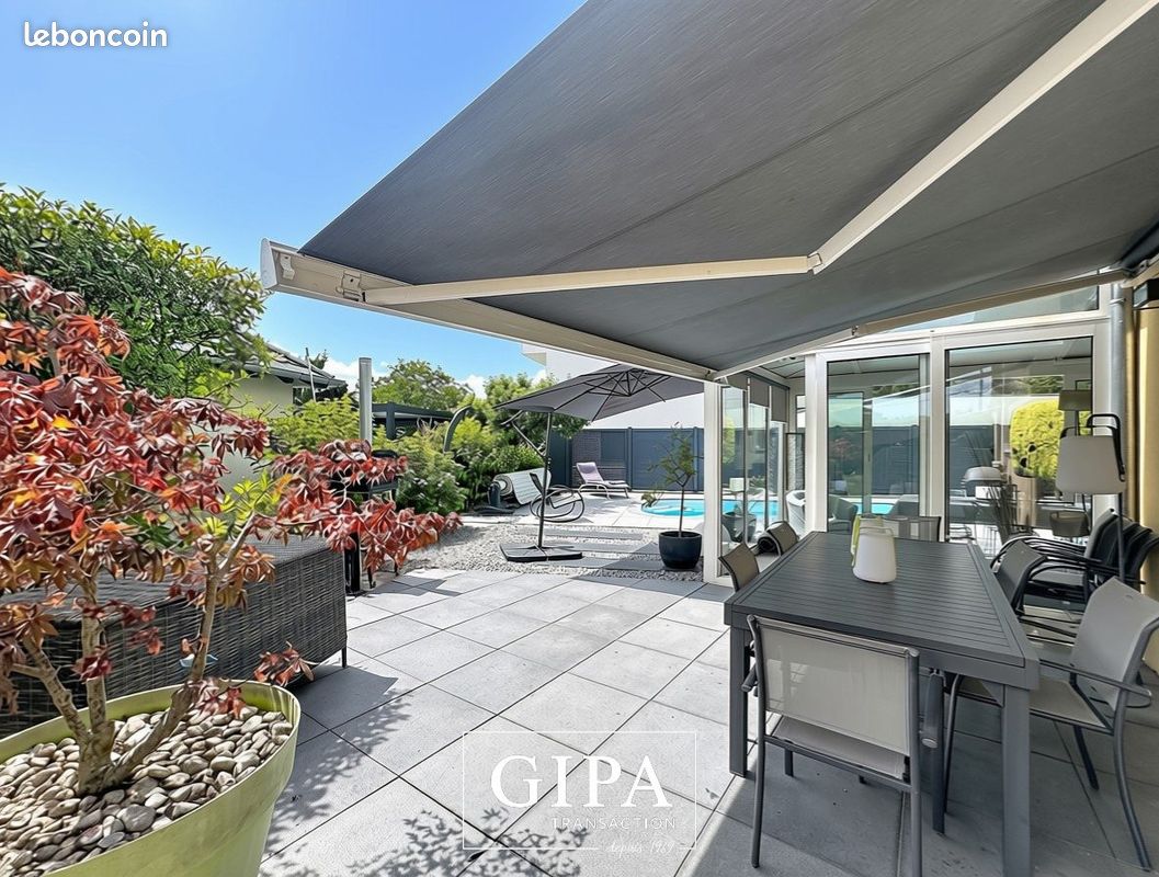 Maison 7 pièces 136 m² · à Neugartheim-Ittlenheim · 136 m² · 525 000 €