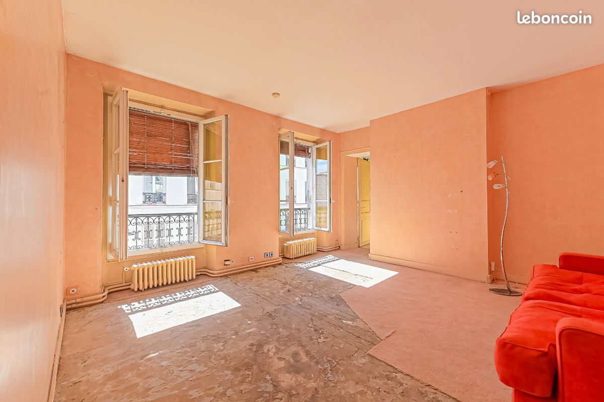 Appartement 2 pièces 44 m² · à Paris 18 · 44 m² · 275 000 €