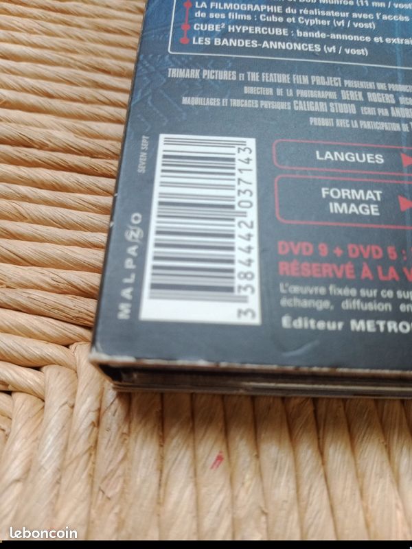 DVD Cube (image 6)
