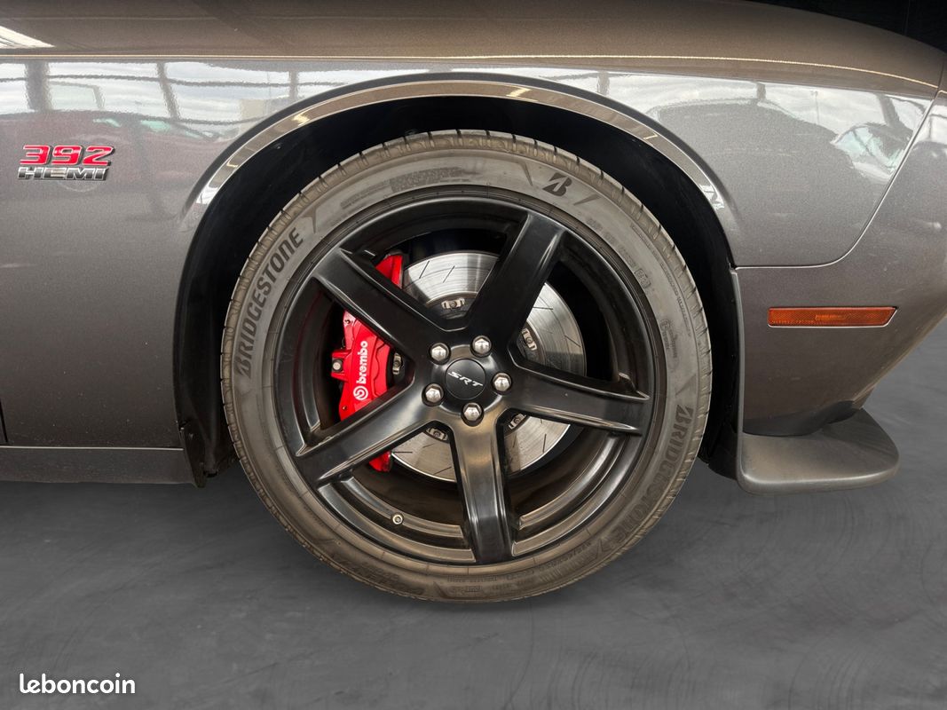 DODGE CHALLENGER - 6.4 V8 SRT8 392 HEMI - Garantie 12 mois (image 23)