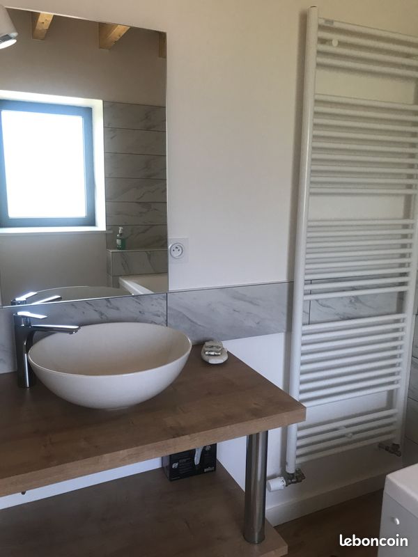 Gite Grange Saint Martin - 8 personnes - 4 épis - entre le massif du Sancy et les volcans d'Auvergne - En famille ou entre amis, pour deux nuits, un long week-end ou une semaine (image 10)