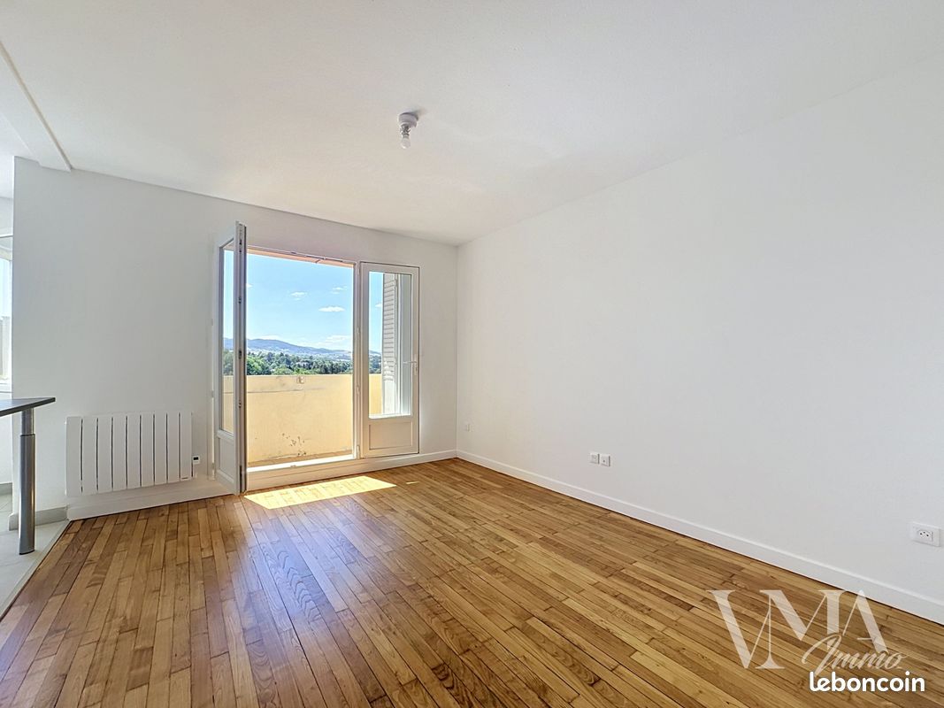 Appartement 3 pièces 55 m² · à L'Arbresle · 55 m² · 175 000 €