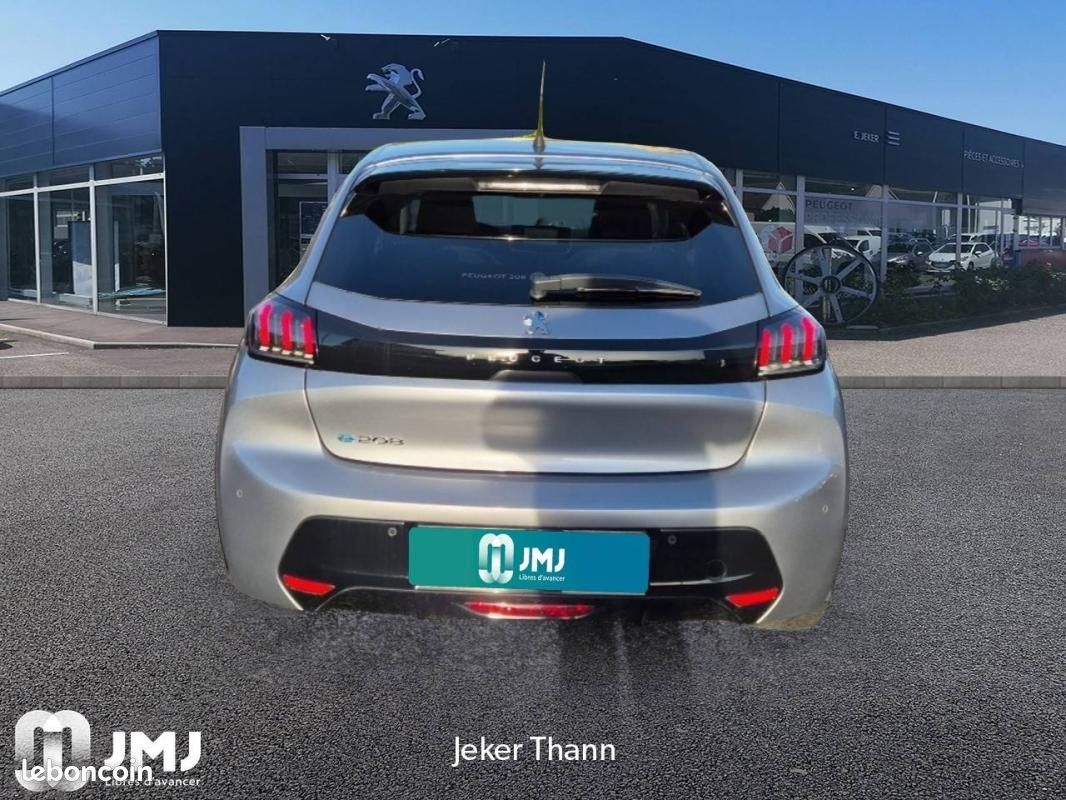 Peugeot 208 BUSINESS ELECTRIQUE 50 kWh 136ch Allure (image 3)