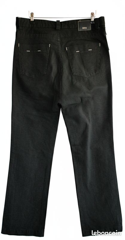 Pantalon Homme Hugo Boss - Taille 33/34 - Couleur écru - Coupe Droite - Coton - Occasion Très Bon état