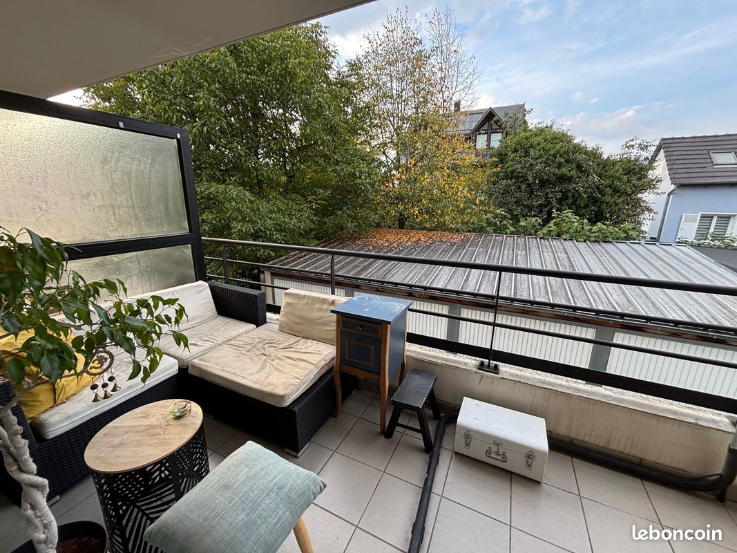 Parking 72 m² · à Strasbourg · 72 m² · 1 100 €/mois