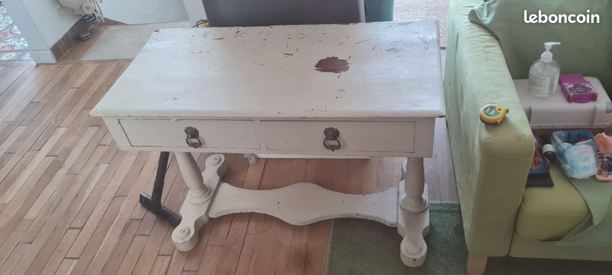 Table Bureau Ancien Vieux vintage Bois massif peint à restaurer 2 tiroirs 2 poignées Têtes de lion Style Empire Napoléon Directoire (image 1)