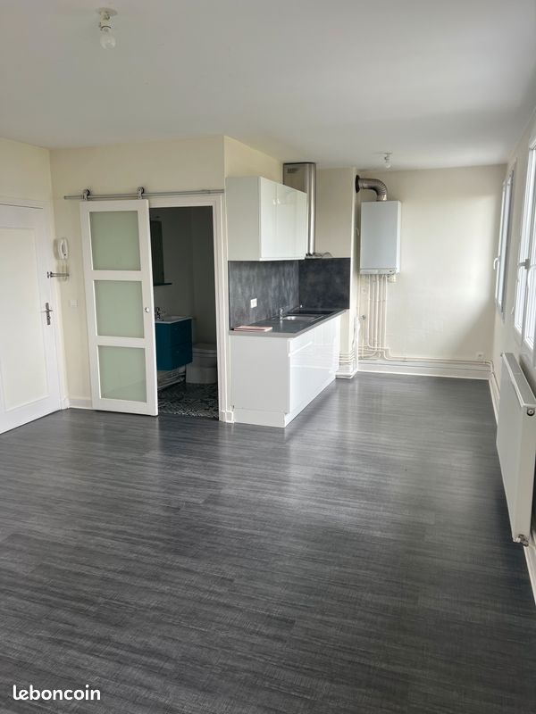 Appartement 1 pièce 28 m² · à Châtel-Guyon · 28 m² · 390 €/mois