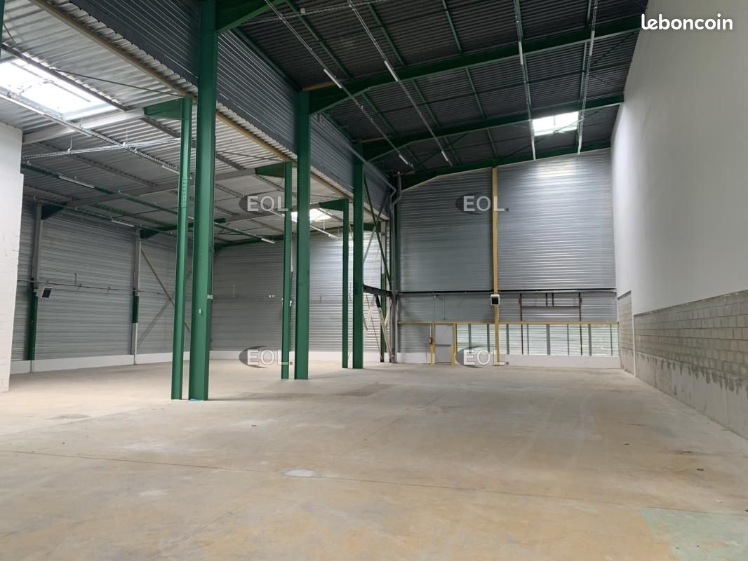Local industriel 969 m² (image 6)
