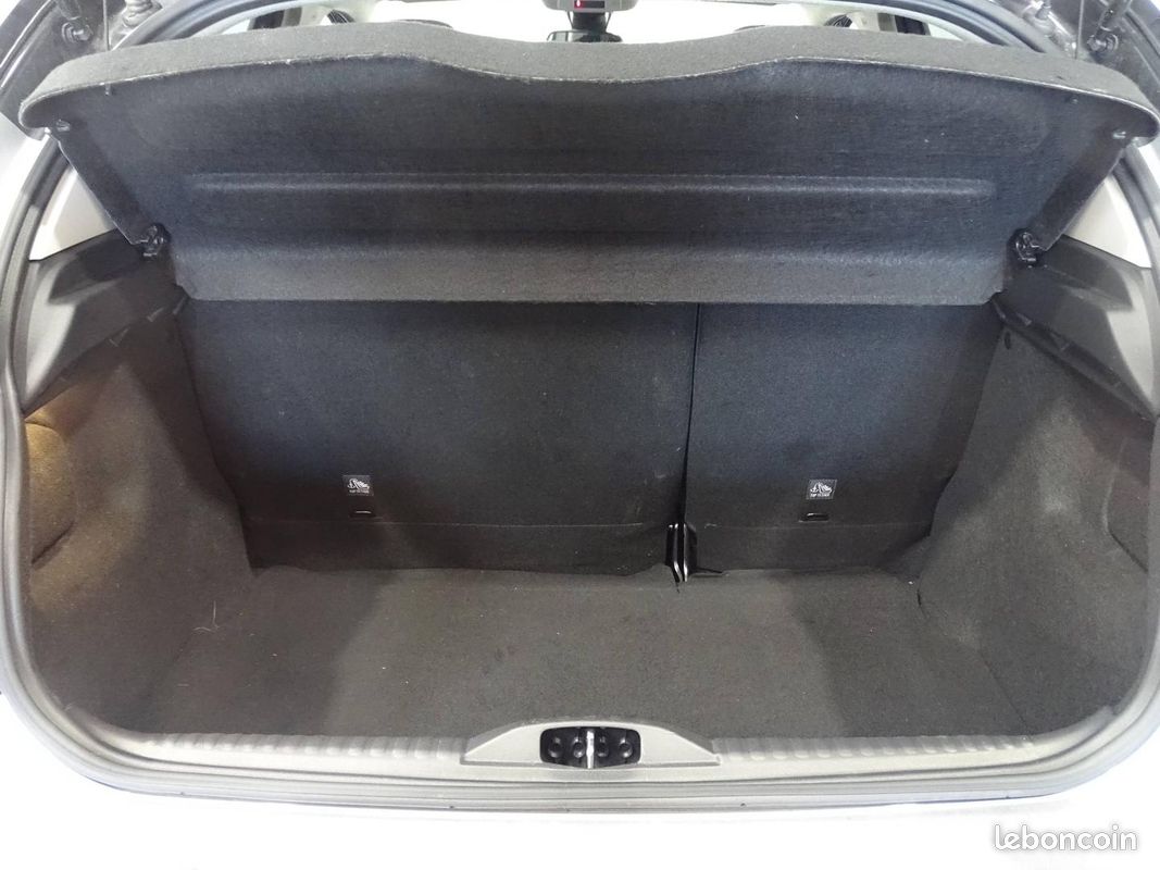 Citroen C3 1.5 BlueHDi 100ch S&S Shine E6.d (image 13)