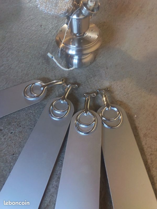 Lustre a ventilateur (image 2)