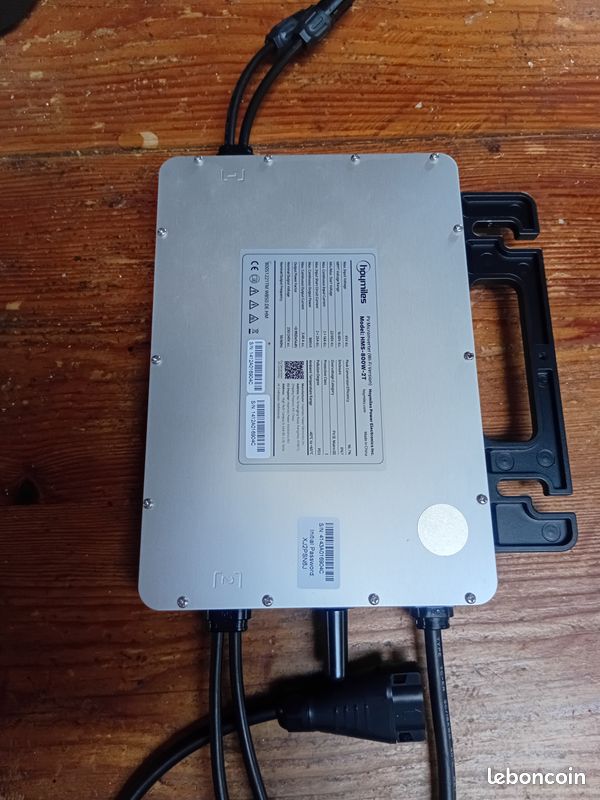 HOYMILES HMS-800W WIFI Mikrowechselrichter | Microinverter für