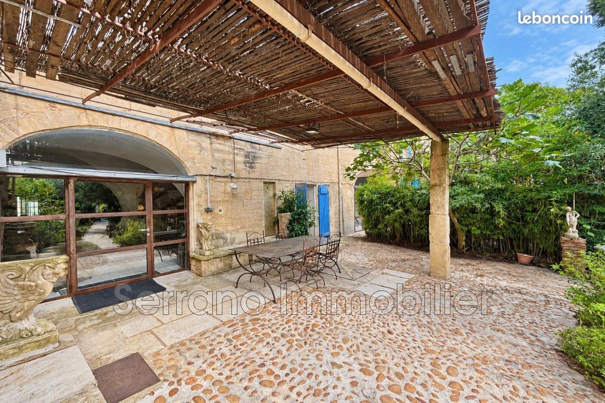 Maison 4 pièces 212 m² · à Beaucaire · 212 m² · 470 000 €