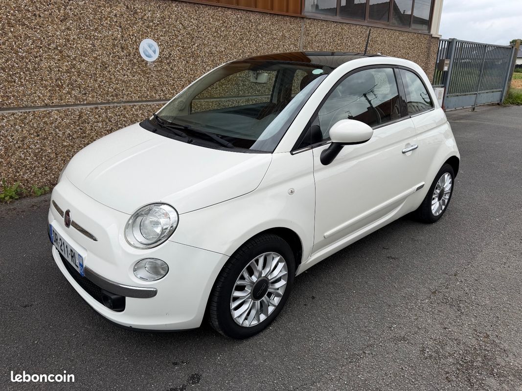 FIAT 500 1.2 8V 69 ch Lounge (image 1)