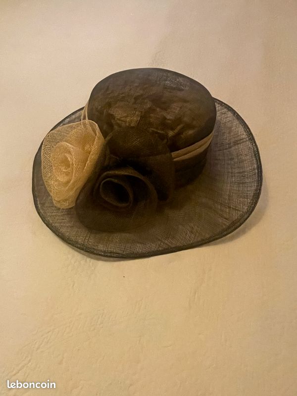 Magnifique Chapeau de Cérémonie / Mariage – État Neuf (image 6)