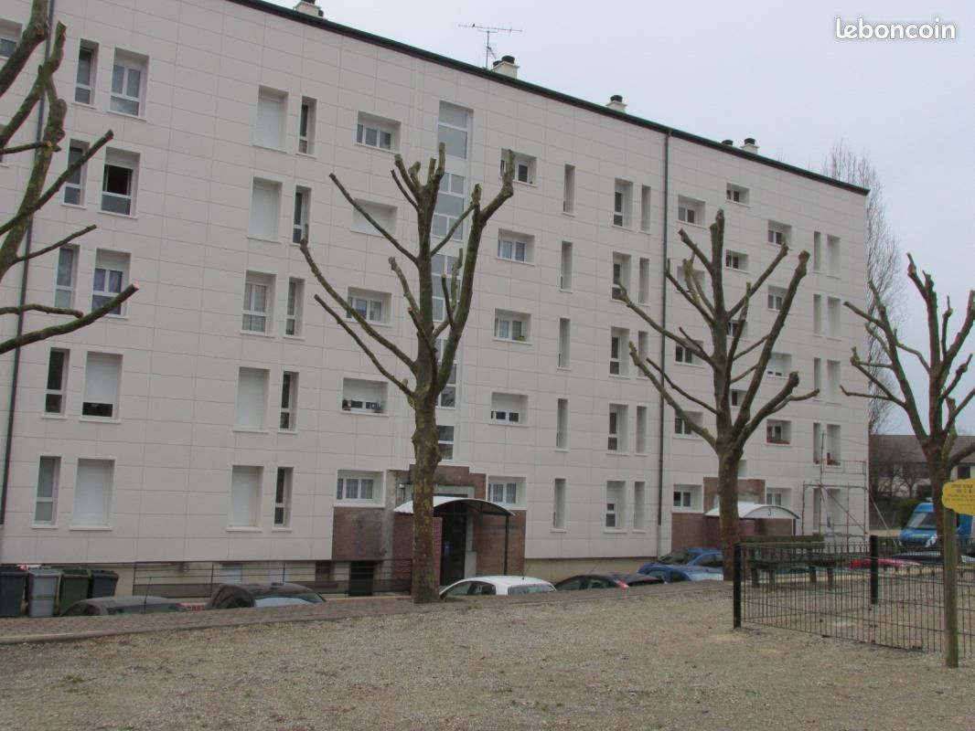 Appartement 4 pièces 66 m² · à Saint-Florentin · 66 m² · 580 €/mois