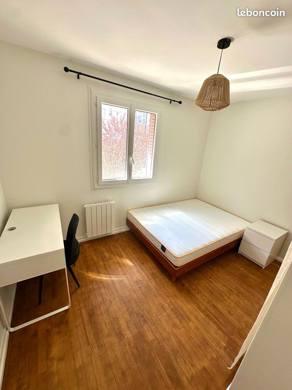 Appartement 4 pièces 66 m² · à Grenoble · 66 m² · 440 €