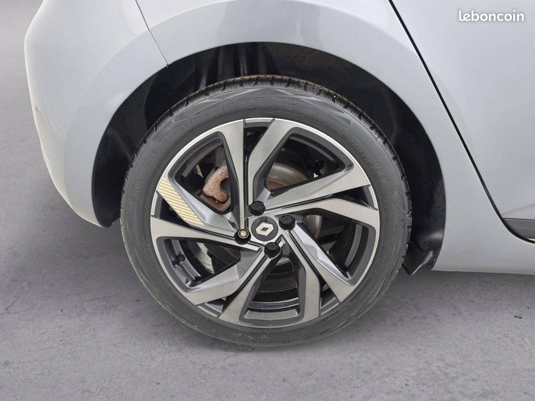 RENAULT Clio E-Tech full hybrid 145 Engineered (image 26)