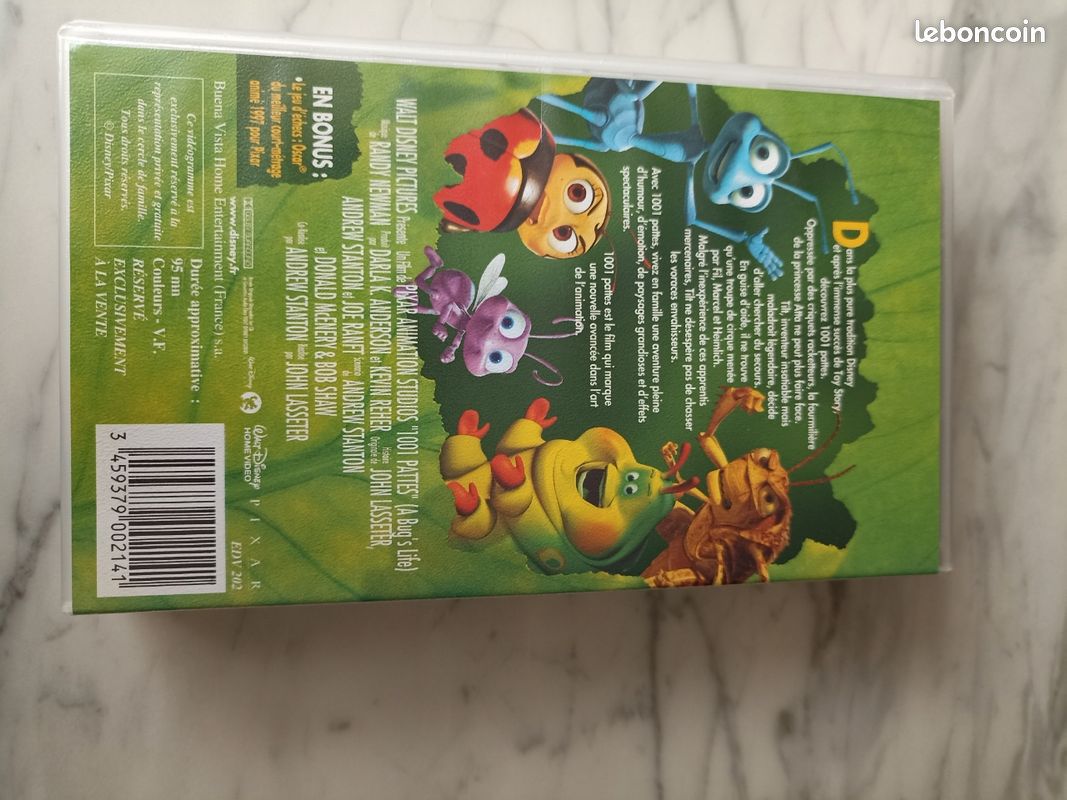 Que cette VHS mille et une pattes Disney Pixar (image 3)