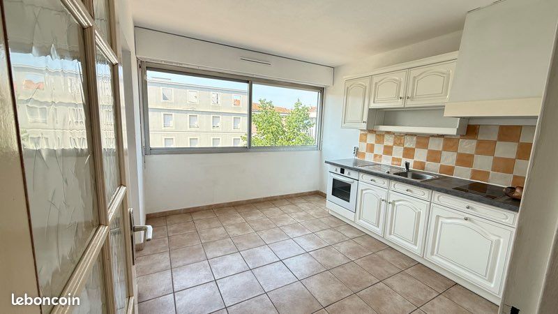 Appartement 2 pièces 55 m² · à Alès · 55 m² · 750 €