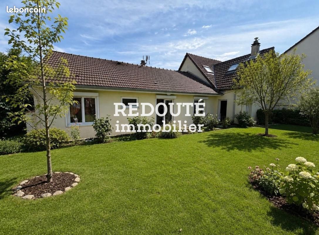 Maison 8 pièces 127 m² · à Trois-Puits · 127 m² · 306 700 €