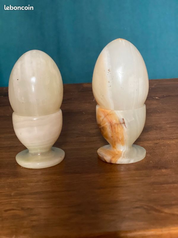 Coquetier et œuf en onyx (image 2)