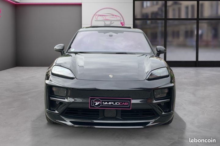 PORSCHE MACAN TURBO 639CV Garantie 12 mois Pack chrono toit ouvrant premiere main (image 4)
