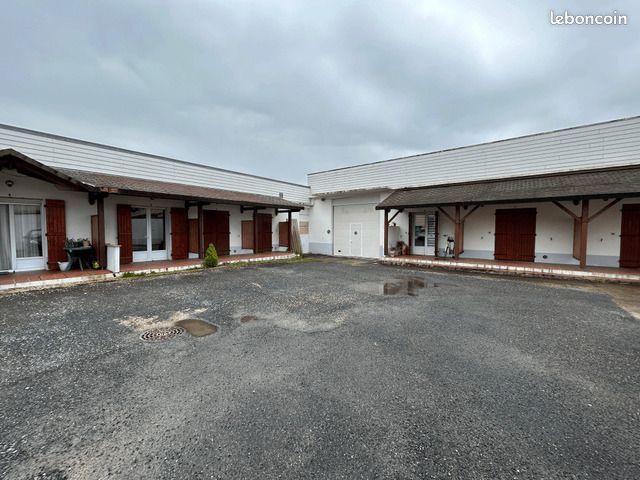 Studio 1 pièce 18 m² - Poitiers 86000 (image principale 0)