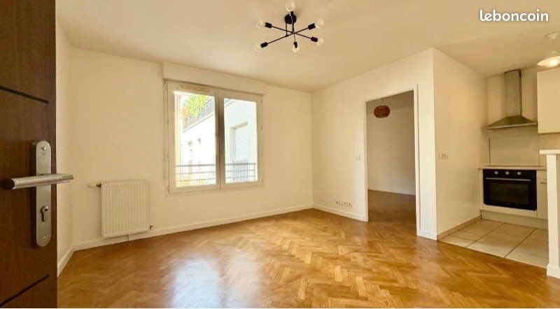 Appartement 2 pièces 42 m² · à Créteil · 42 m² · 899 €/mois