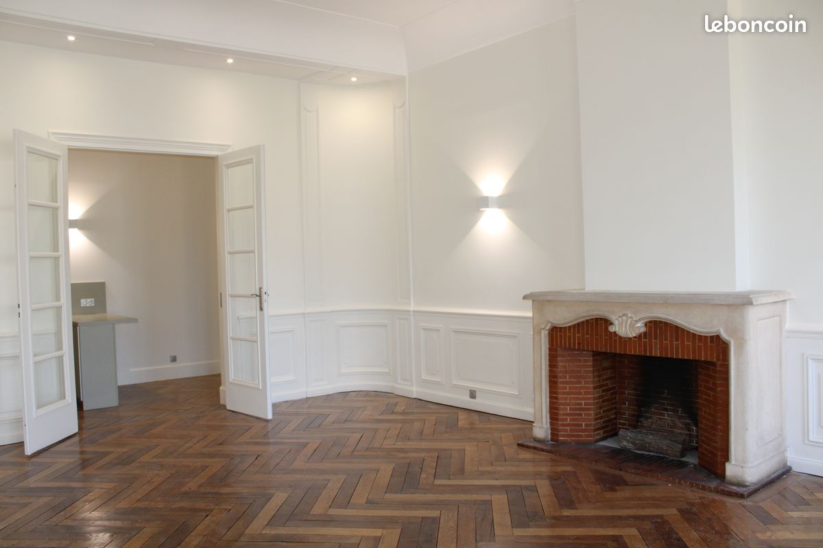 Appartement 3 pièces 95 m² · à Saint-Étienne · 95 m² · 1 335 €/mois