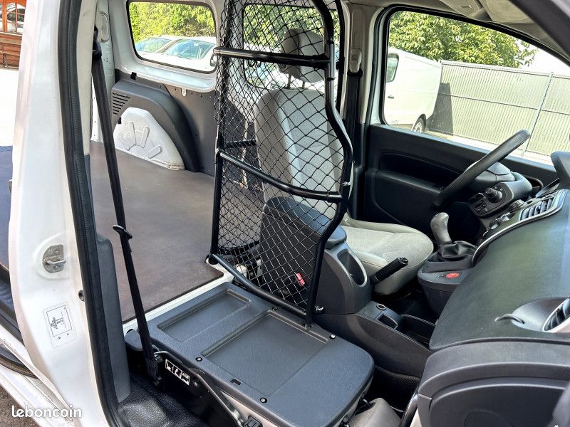 Renault KANGOO II EXPRESS MAXI 1.5 DCI 90CH GRAND VOLUME CONFORT (image 16)