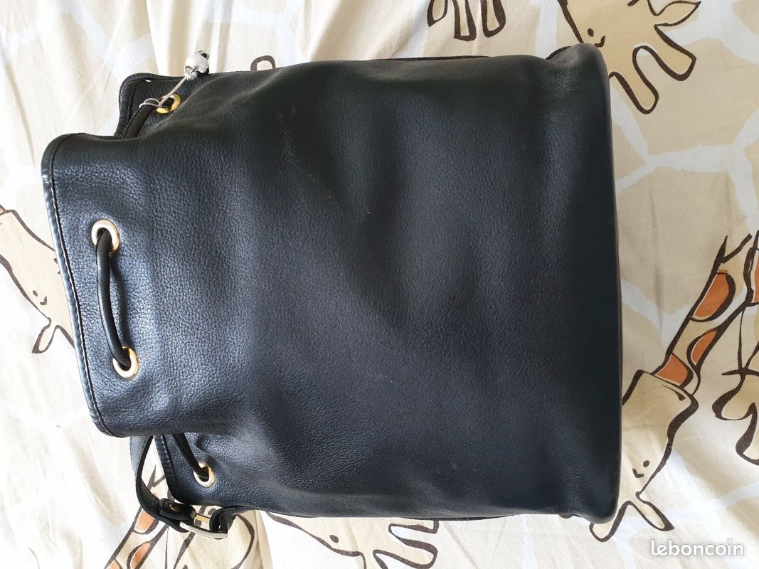 Sac seau vintage longchamps Accessoires Bagagerie