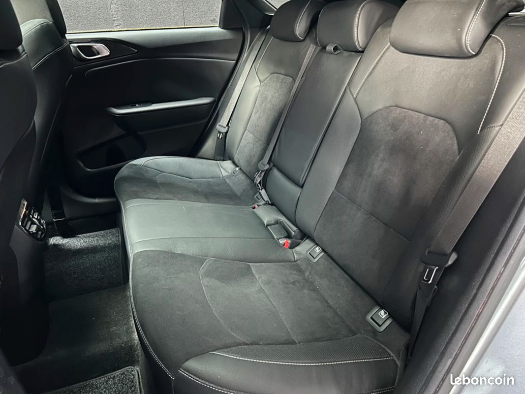 KIA PROCEED 1.4 T-GDI 140 ch ISG BVM6 GT Line Premium (image 33)