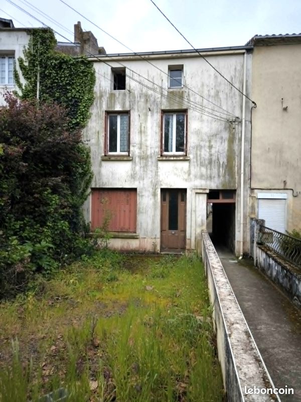 Local commercial 6 pièces 129 m² · à Paimboeuf · 129 m² · 156 750 €