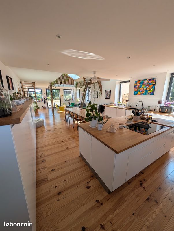 Maison 8 pièces 273 m² · à La Mézière · 273 m² · 625 000 €