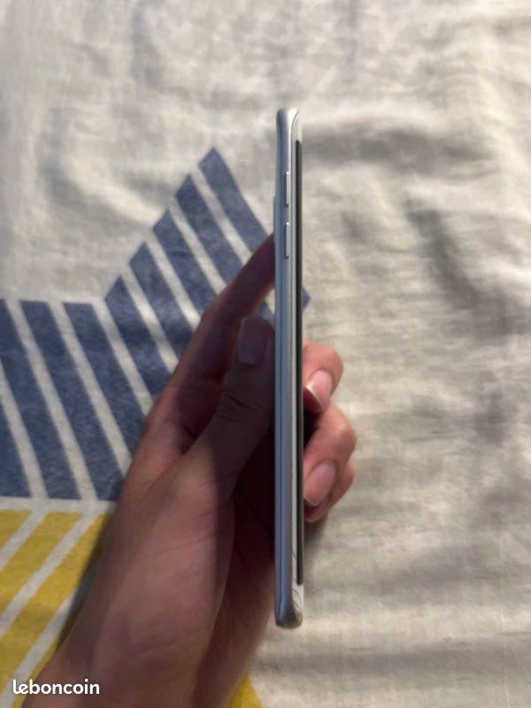 Samsung E7 edge a vendre vite (image 3)