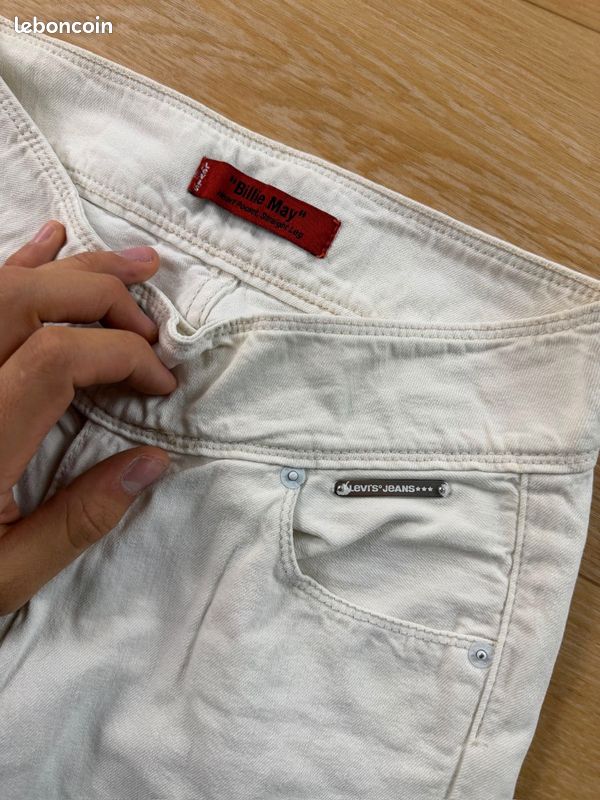 Jean Levis Billie May droit blanc W25 L32 femme NK18 (image 4)