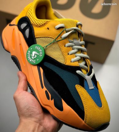 AD Yeezy Boost 700 "Sun" (image 1)