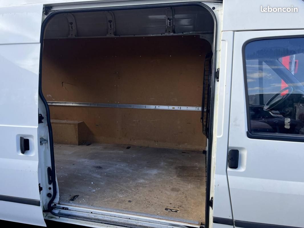 Ford Transit II 2.0 TDCi125 Kombi 300C (image 9)